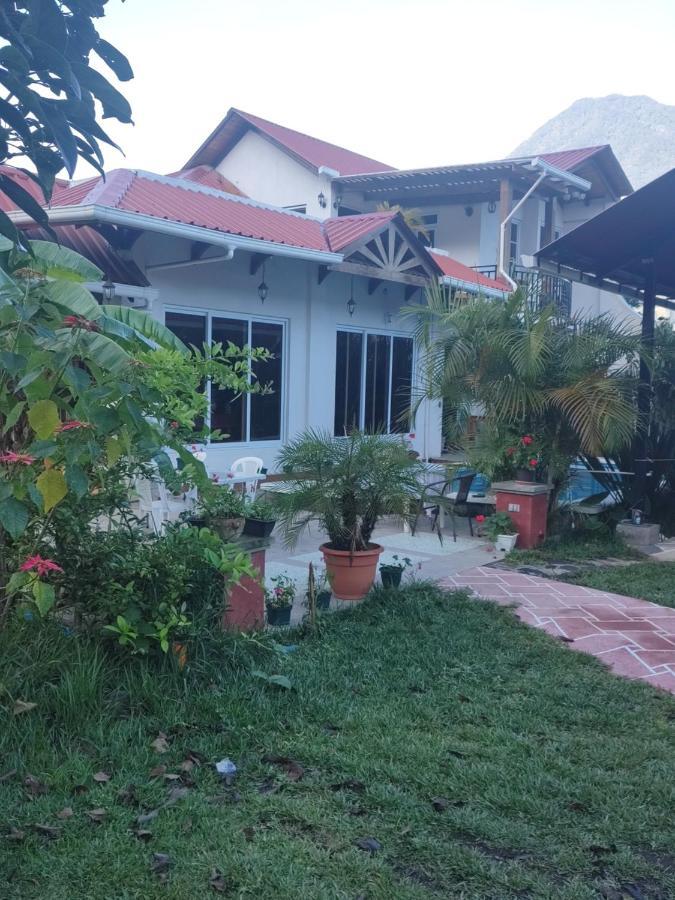 Hosteria Del Centro Santiago Atitlán 外观 照片