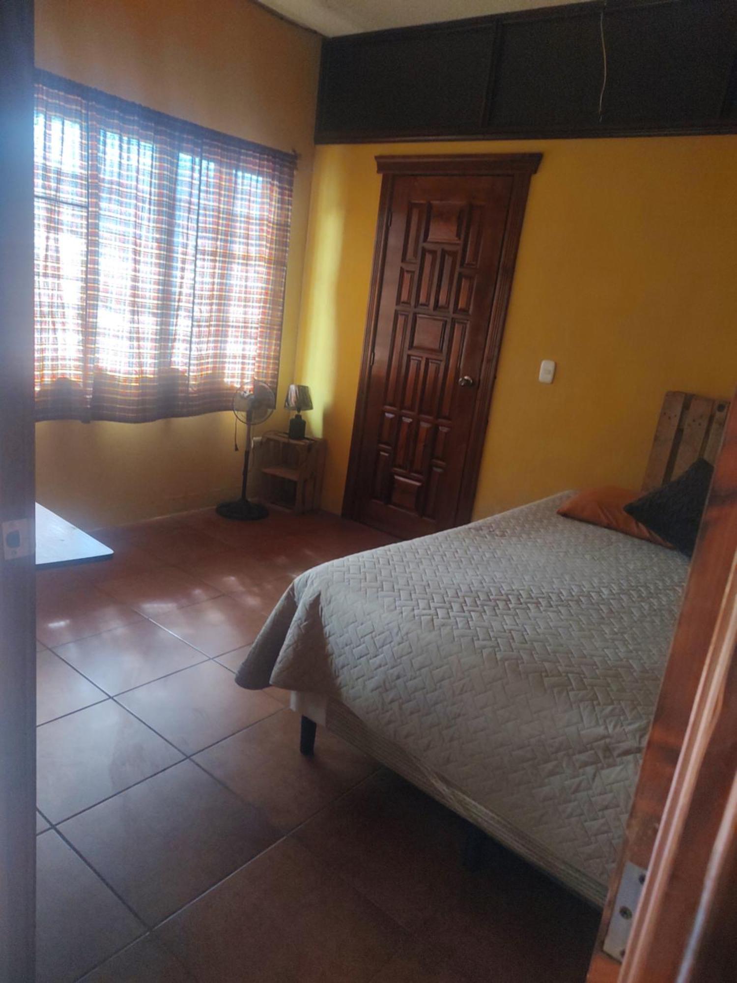 Hosteria Del Centro Santiago Atitlán 外观 照片